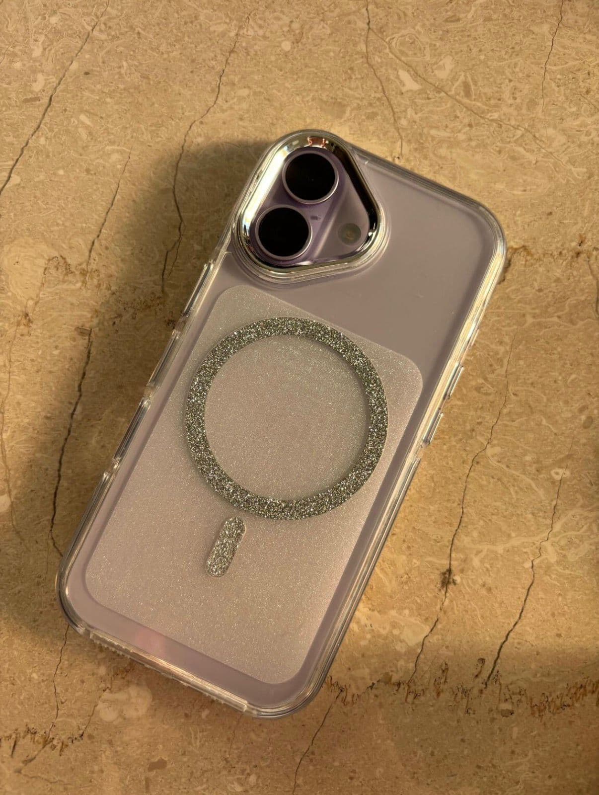 iPhone 16 Şeffaf Simli